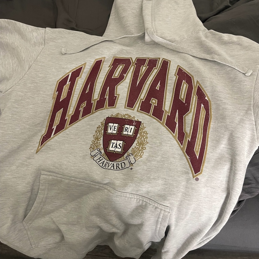 Harvard hoodie